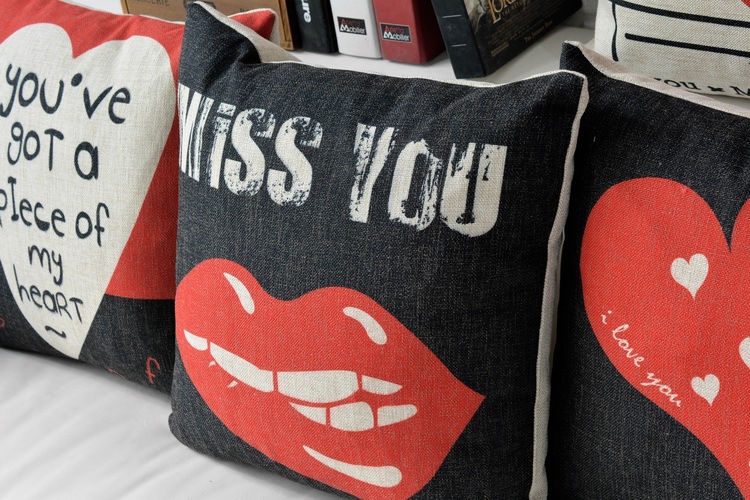 whole 45cm*cm red and black vintage cushion cover love proverbs pillow cover heart theme pillow cover