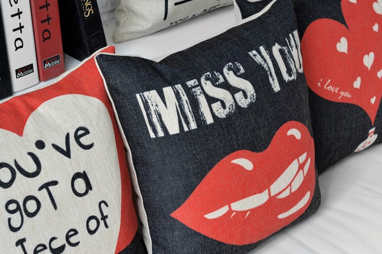 whole 45cm*cm red and black vintage cushion cover love proverbs pillow cover heart theme pillow cover